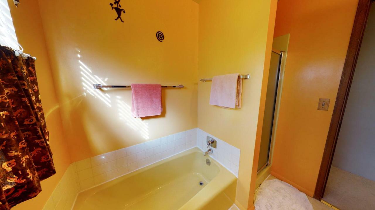 Hideout Ft Abajo 2 Bedroom Cabin, Stunning Views, Secluded! مونتيسلو المظهر الخارجي الصورة