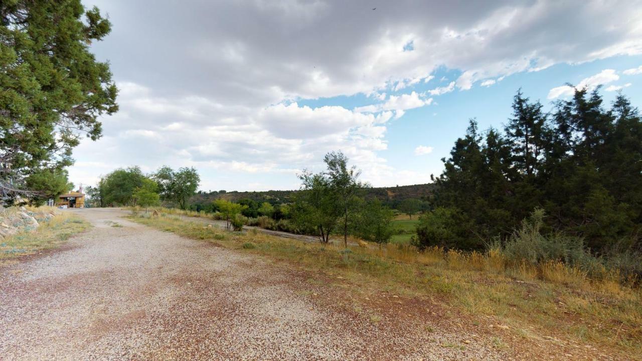Hideout Ft Abajo 2 Bedroom Cabin, Stunning Views, Secluded! مونتيسلو المظهر الخارجي الصورة