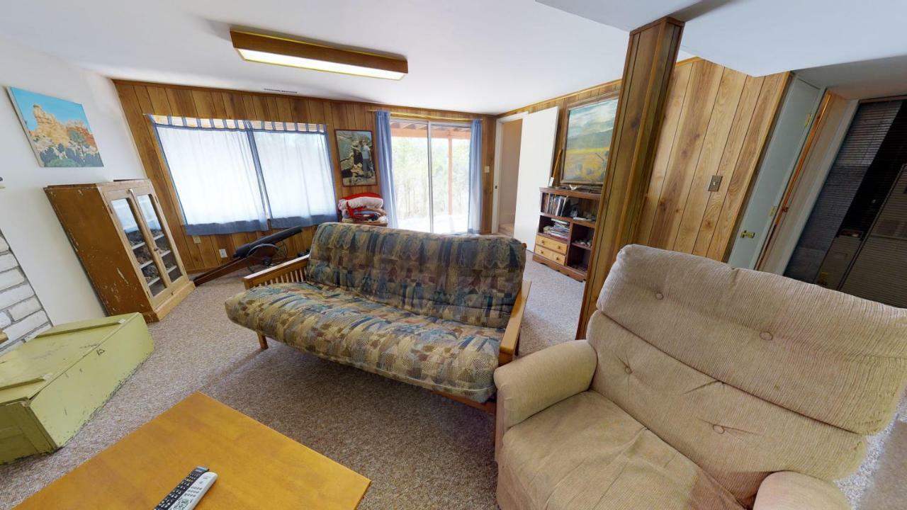 Hideout Ft Abajo 2 Bedroom Cabin, Stunning Views, Secluded! مونتيسلو المظهر الخارجي الصورة