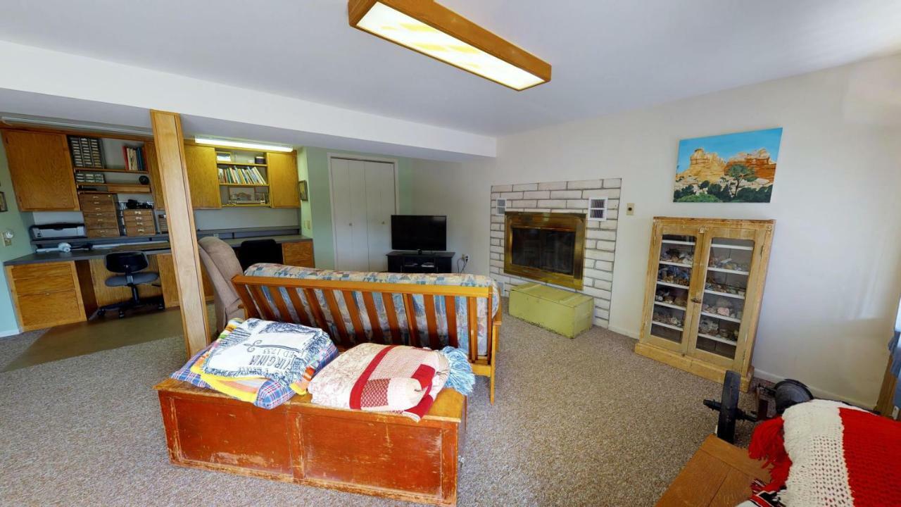 Hideout Ft Abajo 2 Bedroom Cabin, Stunning Views, Secluded! مونتيسلو المظهر الخارجي الصورة