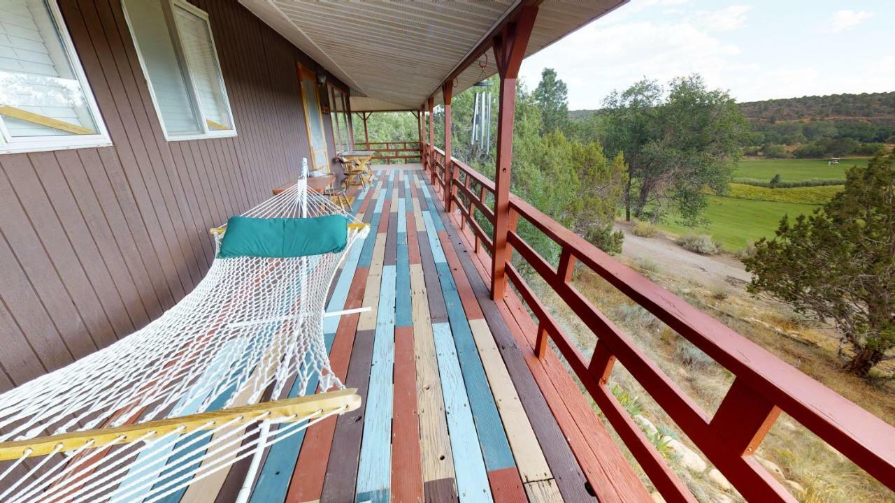 Hideout Ft Abajo 2 Bedroom Cabin, Stunning Views, Secluded! مونتيسلو المظهر الخارجي الصورة